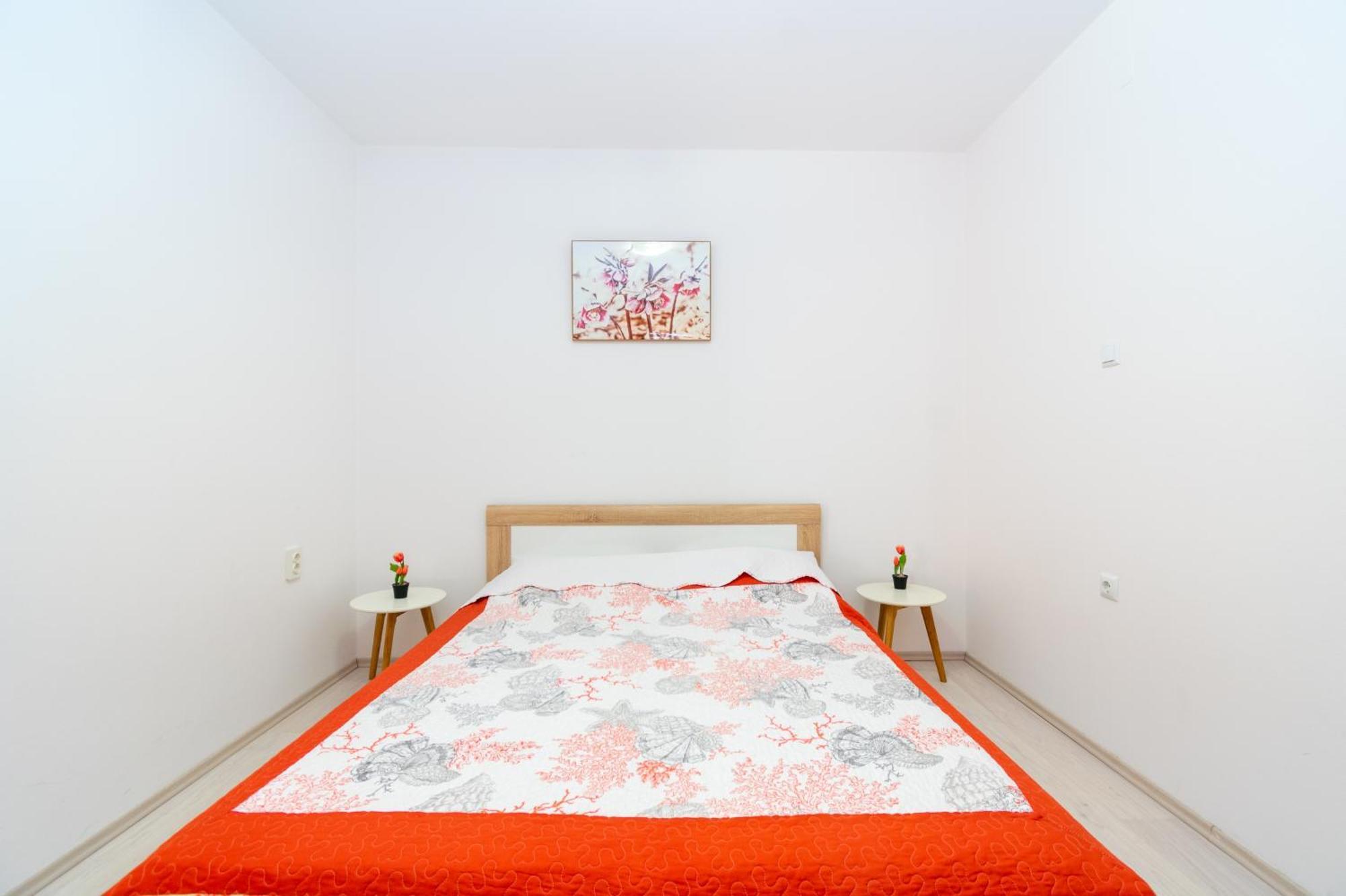 Apartments By The Sea Mandre, Pag - 3084 Kolan Bilik gambar